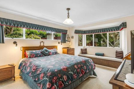 Photo of property in 55 Branch Road, Highlands Park, New Plymouth, 4312