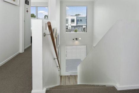 Photo of property in 1/31 Reynolds Place, Papamoa Beach, Papamoa, 3118