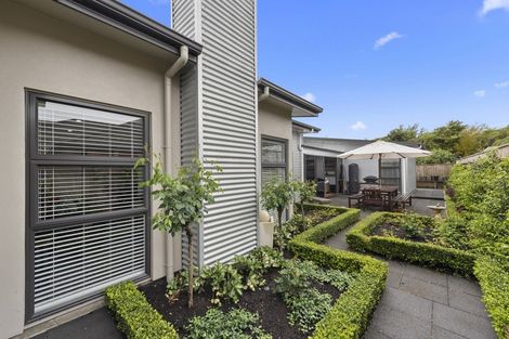 Photo of property in 28 Palliser Drive, Huntington, Hamilton, 3210