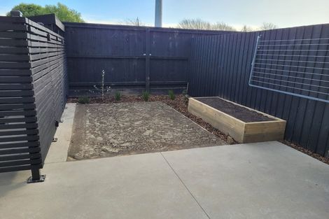 Photo of property in 52 Piripiri Place, Broomfield, Christchurch, 8042