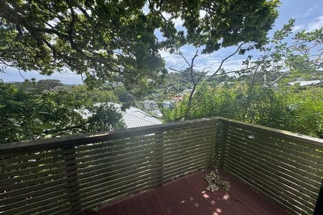 Photo of property in 36a Sutherland Crescent, Melrose, Wellington, 6023