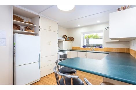 Photo of property in 15 Manuka Street, Mairehau, Christchurch, 8013