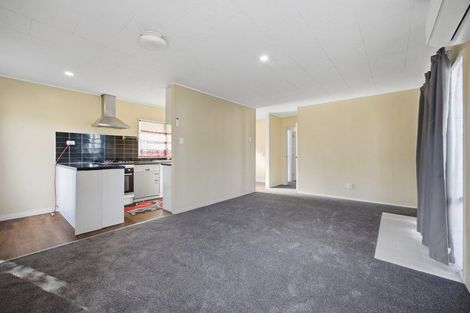 Photo of property in 40a Starforth Place, Henderson, Auckland, 0612