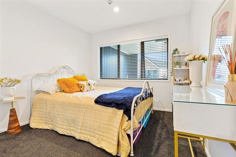 Photo of property in 86 Rangihina Road, Hobsonville, Auckland, 0616