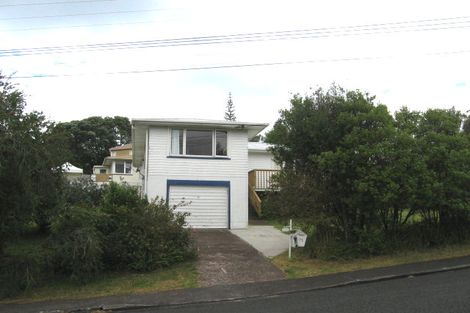 Photo of property in 72 Selwyn Crescent, Forrest Hill, Auckland, 0620