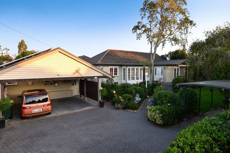 Photo of property in 11 Casey Avenue, Fairfield, Hamilton, 3214