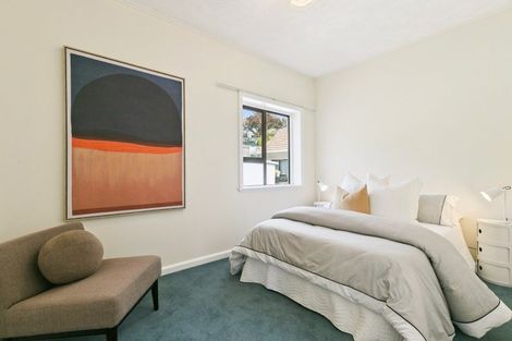 Photo of property in 26 The Quadrant, Miramar, Wellington, 6022