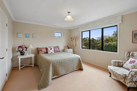 Photo of property in 8 Tupare Place, Highlands Park, New Plymouth, 4312