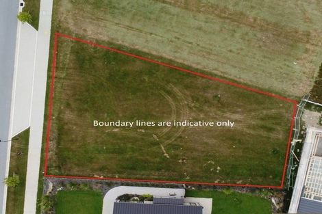 Photo of property in 13 Deans Drive, Wanaka, 9305