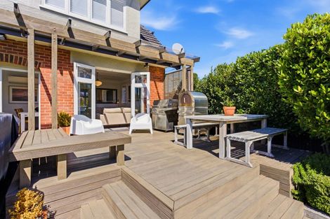 Photo of property in 17 Wycolla Avenue, Saint Clair, Dunedin, 9012