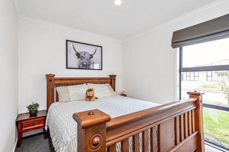 Photo of property in 33 Limbrick Crescent, Wigram, Christchurch, 8042