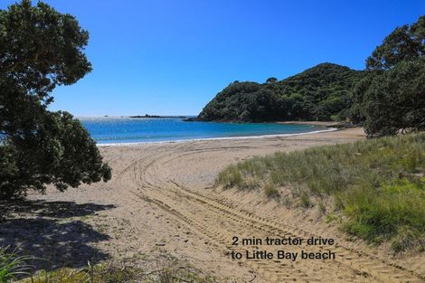 Photo of property in 986 Tuateawa Road, Waikawau, Coromandel, 3584