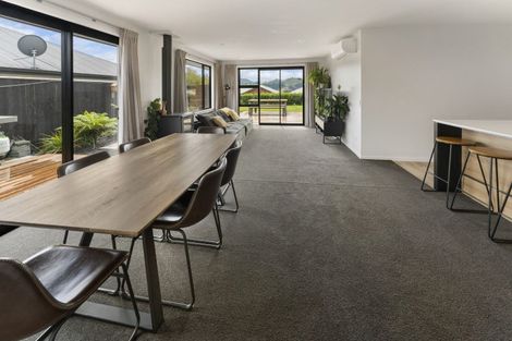 Photo of property in 11 Huntaway Close, Stoke, Nelson, 7011