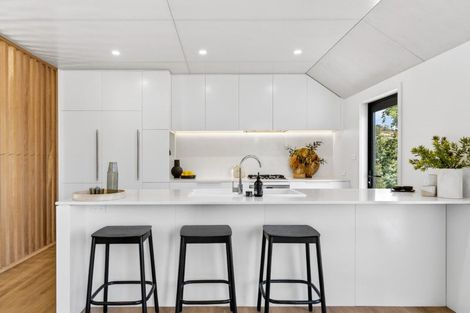 Photo of property in 248 Durham Drive, Havelock North, 4130