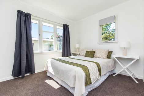 Photo of property in 28a Kelvin Road, Papakura, 2110