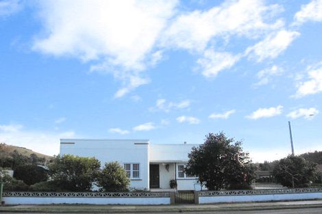 Photo of property in 54 Church Road, Taradale, Napier, 4112