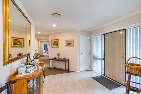 Photo of property in 2 Ivy Lane, Ohau, 5570