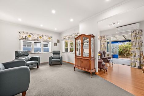 Photo of property in 5 Thornycroft Avenue, Epuni, Lower Hutt, 5011