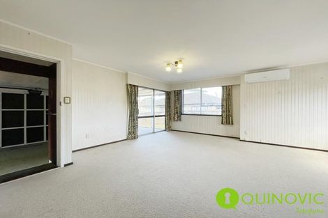 Photo of property in 21 Faith Bullock Place, New Lynn, Auckland, 0600