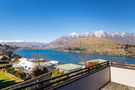Photo of property in 70 Hensman Road, Queenstown, 9300