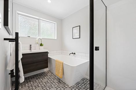 Photo of property in 19 Phoenix Place, Dinsdale, Hamilton, 3204