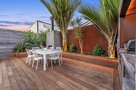 Photo of property in 18 Liquidambar Drive, Hobsonville, Auckland, 0616