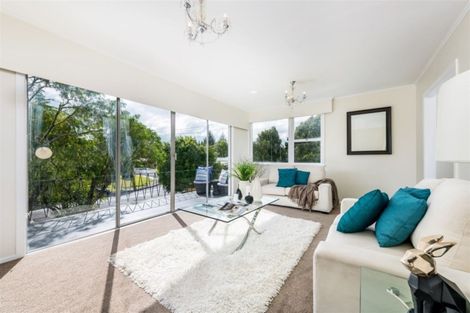 Photo of property in 2 Taioma Crescent, Te Atatu Peninsula, Auckland, 0610