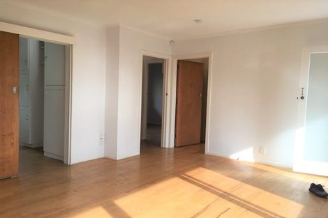 Photo of property in 3/10a Fenwick Avenue, Milford, Auckland, 0620