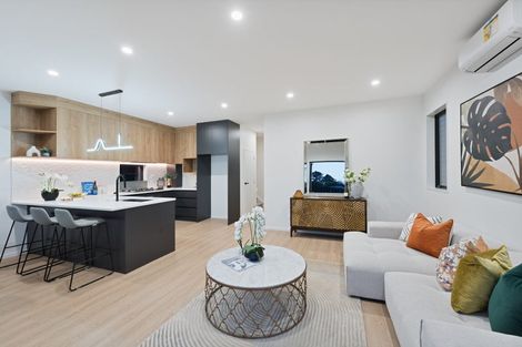 Photo of property in 28d Dellwood Avenue, Henderson, Auckland, 0612