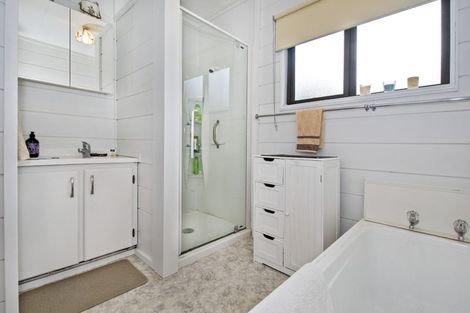 Photo of property in 22 Vale Road, Riverside, Whangarei, 0112