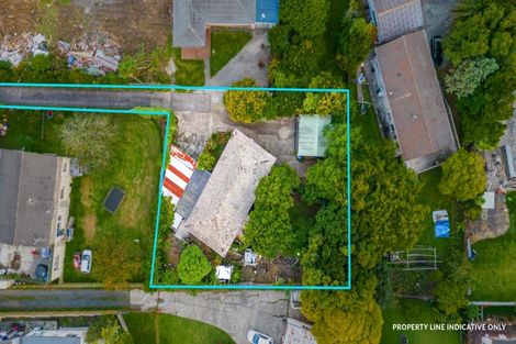 Photo of property in 138 Waimumu Road, Massey, Auckland, 0614