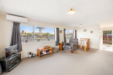 Photo of property in 14a Seaspray Drive, Mount Maunganui, 3116