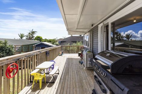 Photo of property in 39a Baird Street, Howick, Auckland, 2014