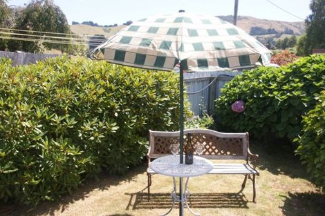 Photo of property in 6035a Christchurch Akaroa Road, Duvauchelle, 7581
