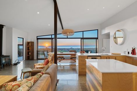 Photo of property in 112 Rarangi Beach Road, Rarangi, Blenheim, 7273