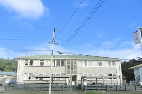 Photo of property in 348 George Street, Stokes Valley, Lower Hutt, 5019