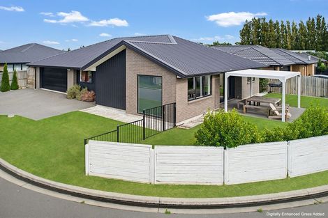 Photo of property in 6 Arabella Crescent, Yaldhurst, Christchurch, 8042