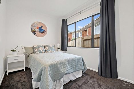 Photo of property in 70a Sturges Road, Henderson, Auckland, 0612