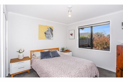 Photo of property in 22 Kauri Drive, Waiuku, 2123