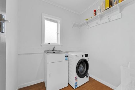 Photo of property in 1/5 Rogers Road, Manurewa, Auckland, 2102
