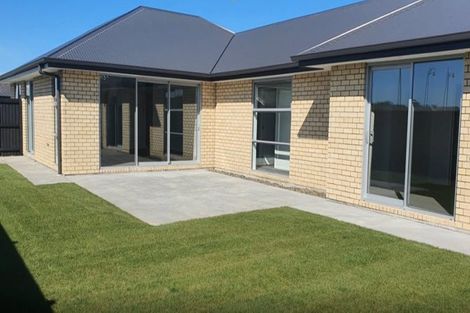 Photo of property in 76 Stationmasters Way, Prebbleton, 7604