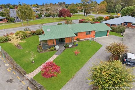 Photo of property in 47 Mckenzie Street, Geraldine, 7930