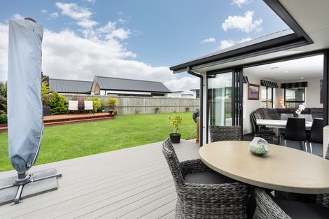 Photo of property in 17 Rodeo Place, Outram, 9019