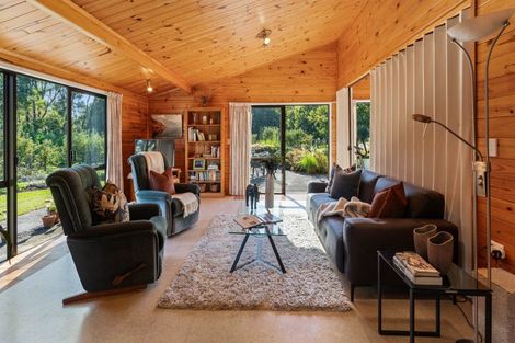 Photo of property in 5 Wi Tupaea Road, Waihau Bay, Opotiki, 3199