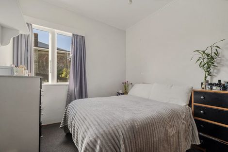 Photo of property in 11 Caroline Street, Mount Victoria, Wellington, 6011