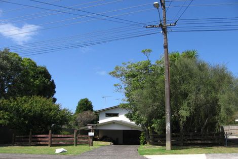 Photo of property in 2/97 Verbena Road, Birkdale, Auckland, 0626
