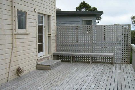 Photo of property in 49 Pembroke Road, Northland, Wellington, 6012