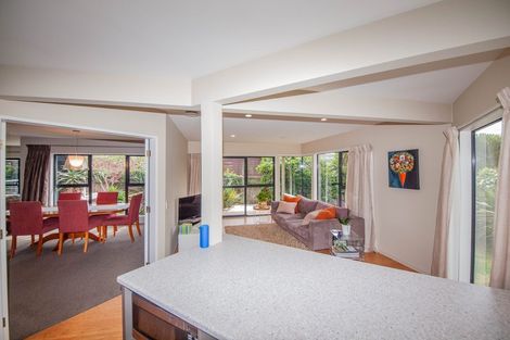 Photo of property in 2 Furlong Crescent, Churton Park, Wellington, 6037