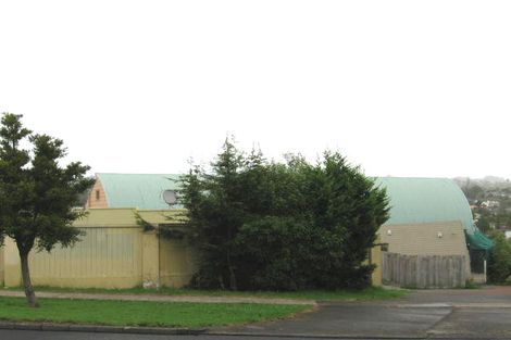 Photo of property in 324c West Coast Road, Glen Eden, Auckland, 0602