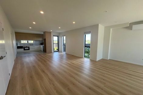 Photo of property in 169 Henwood Road, Westgate, Auckland, 0814